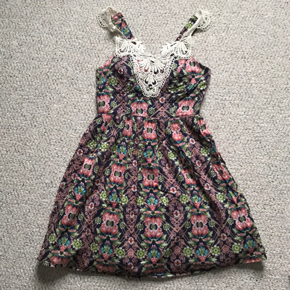 City Triangles Floral Summer Dress